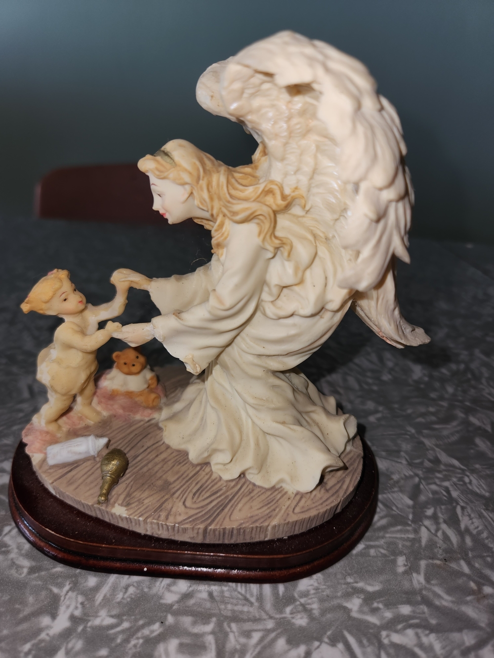 Cream Angel and Child Resin Sculpture - Unbranded